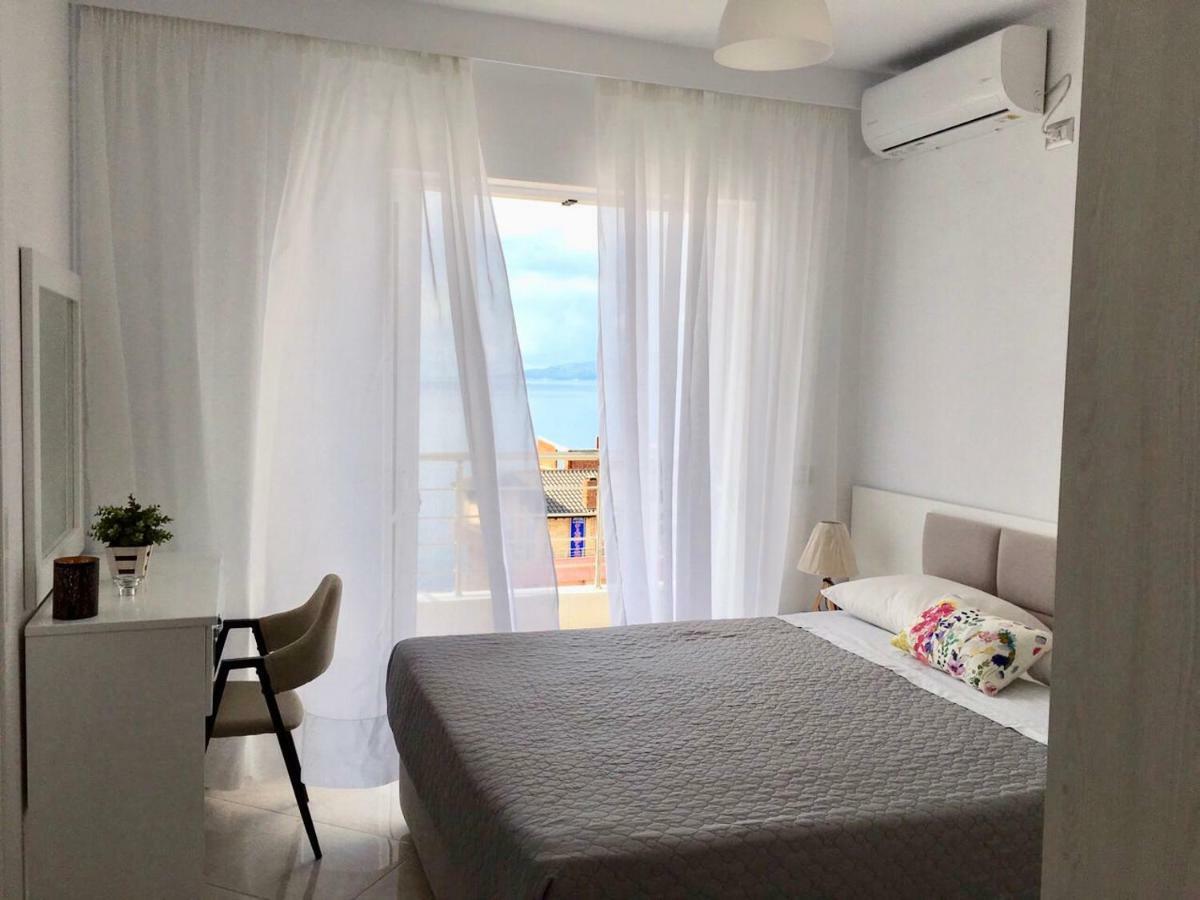 Sea And Sun Apartments Sarandë Exterior foto